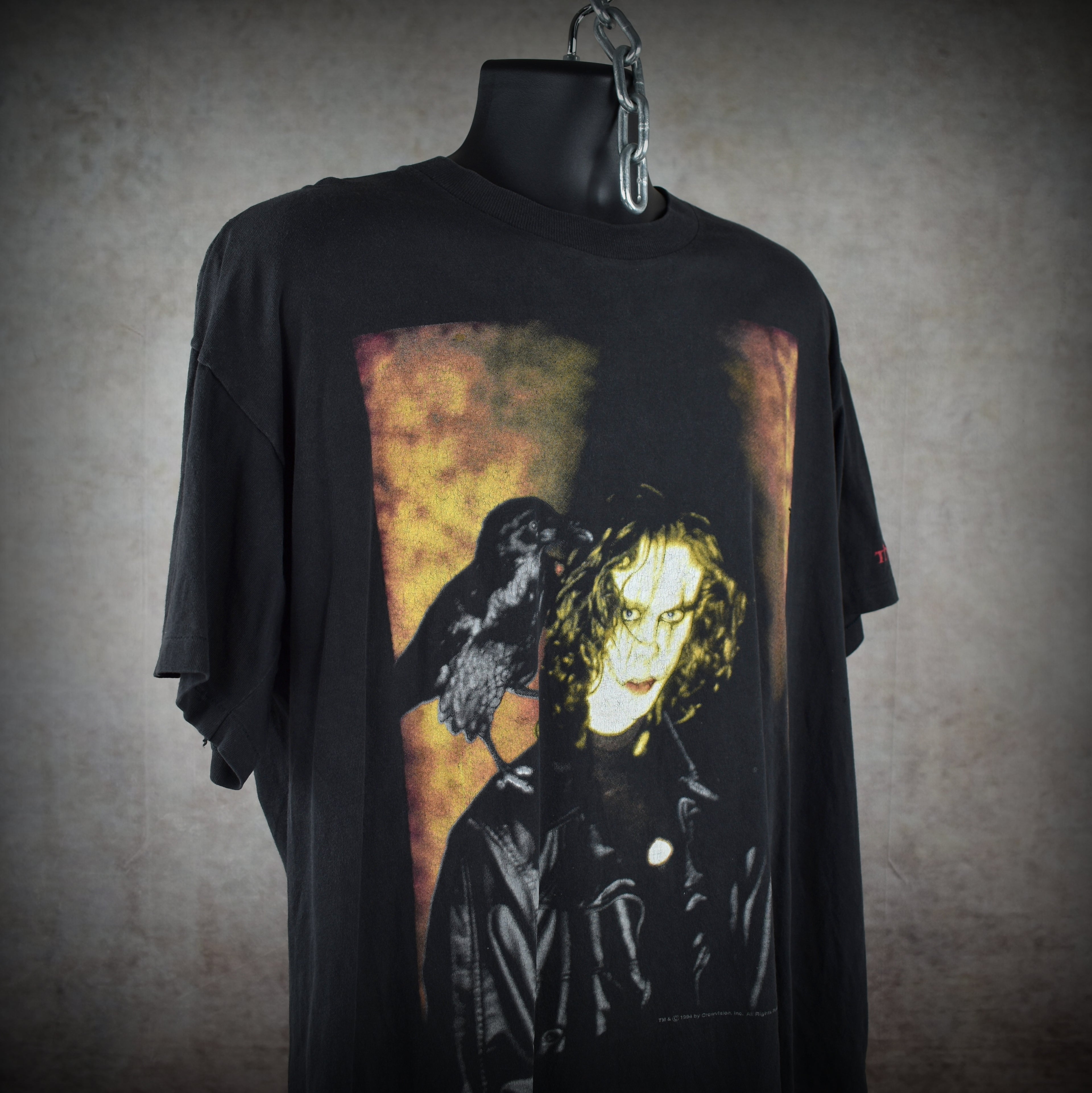 1994 the crow vintage iconic grunge era 90s dark fantasy gothic horror movie t-shirt