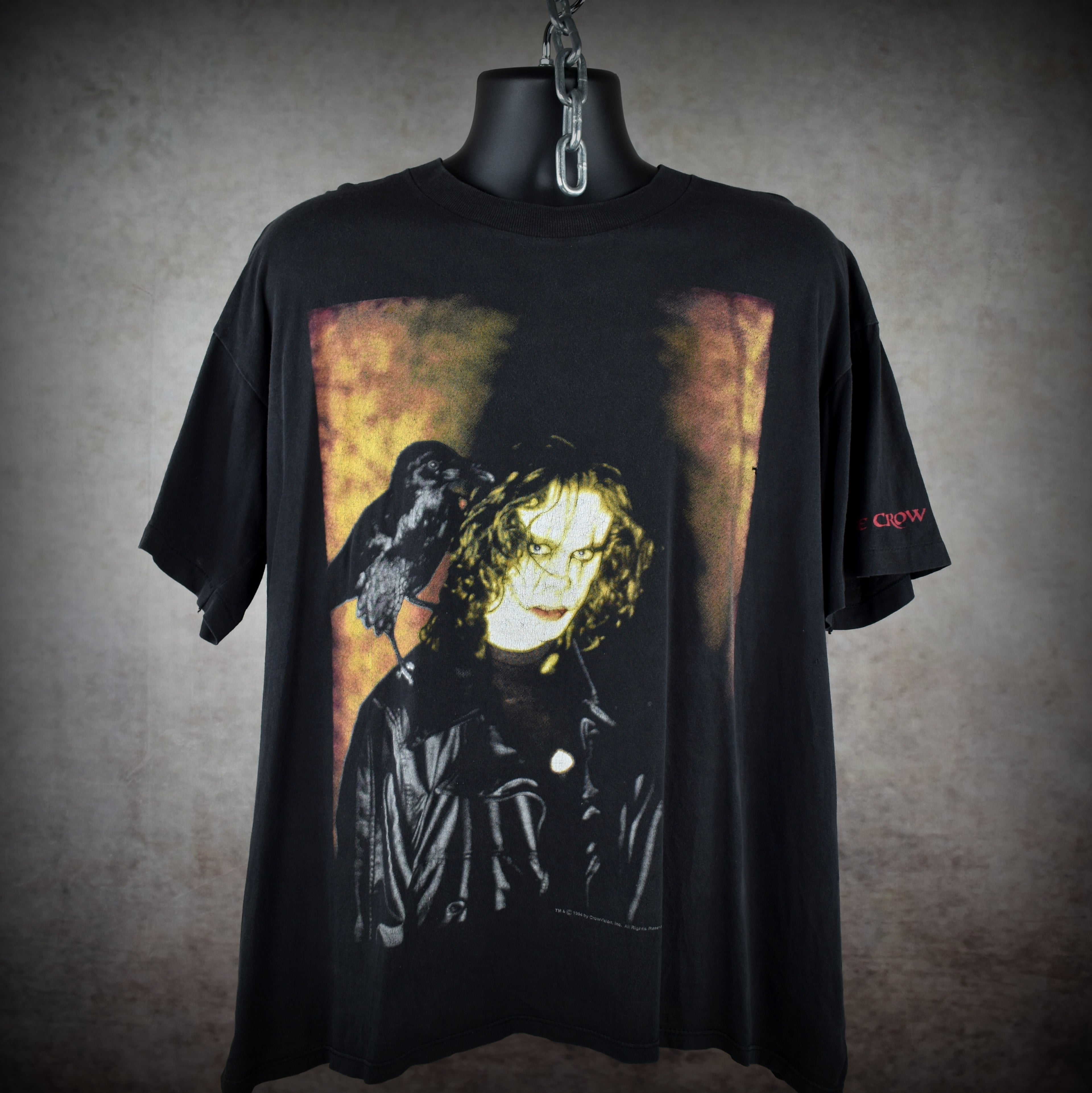 1994 the crow vintage iconic grunge era 90s dark fantasy gothic horror movie t-shirt