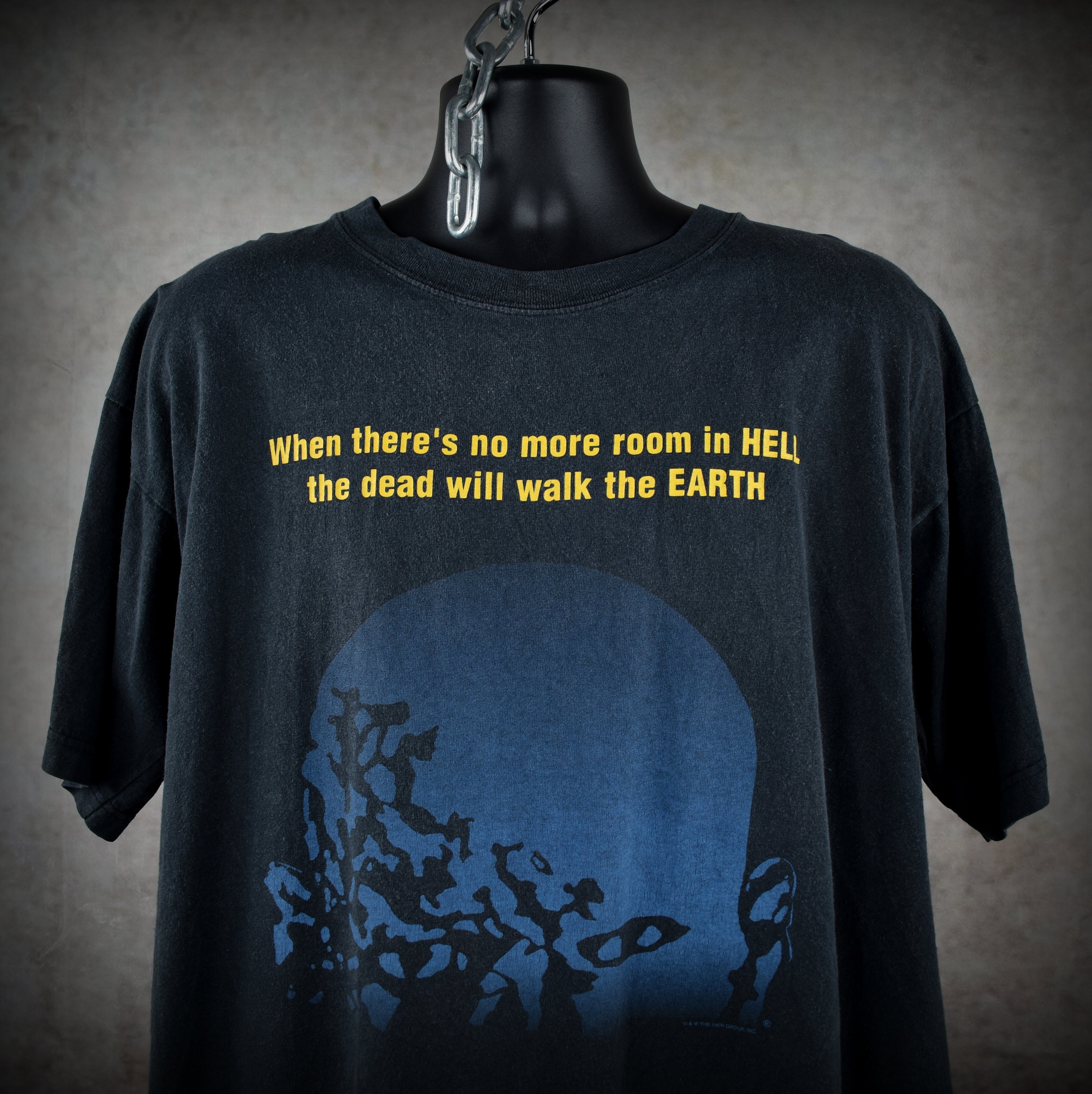 90s dawn of the dead vintage george romero classic 1978 zombie horror movie t-shirt