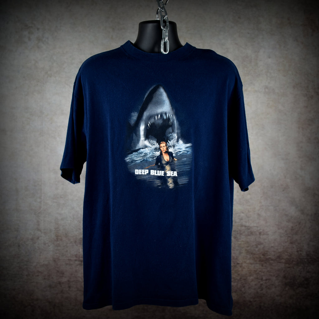 1999 deep blue sea vintage 90s sci-fi horror movie t-shirt
