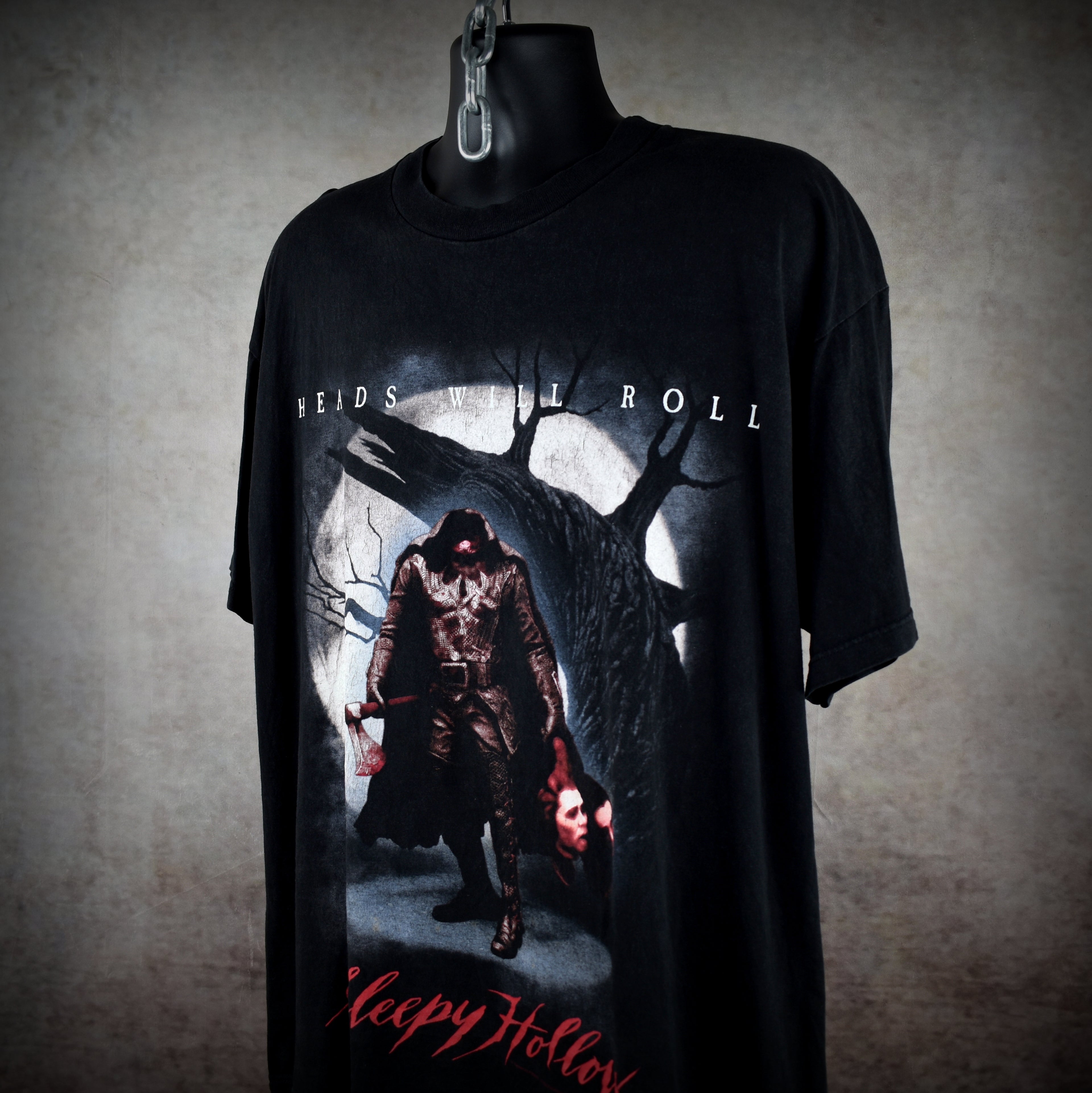 1999 sleepy hollow vintage tim burton y2k cult classic gothic horror movie t-shirt