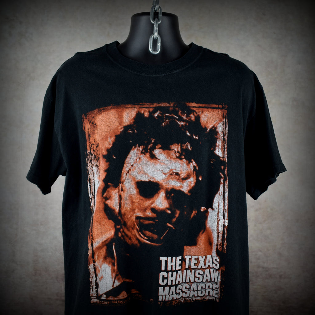 2003 the texas chainsaw massacre vintage leatherface design iconic 1970s slasher horror movie t-shirt