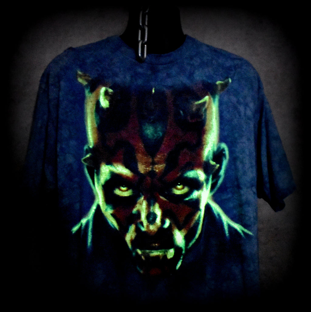 1999 star wars: episode 1 - the phantom menace vintage glow in the dark darth maul movie character promo t-shirt