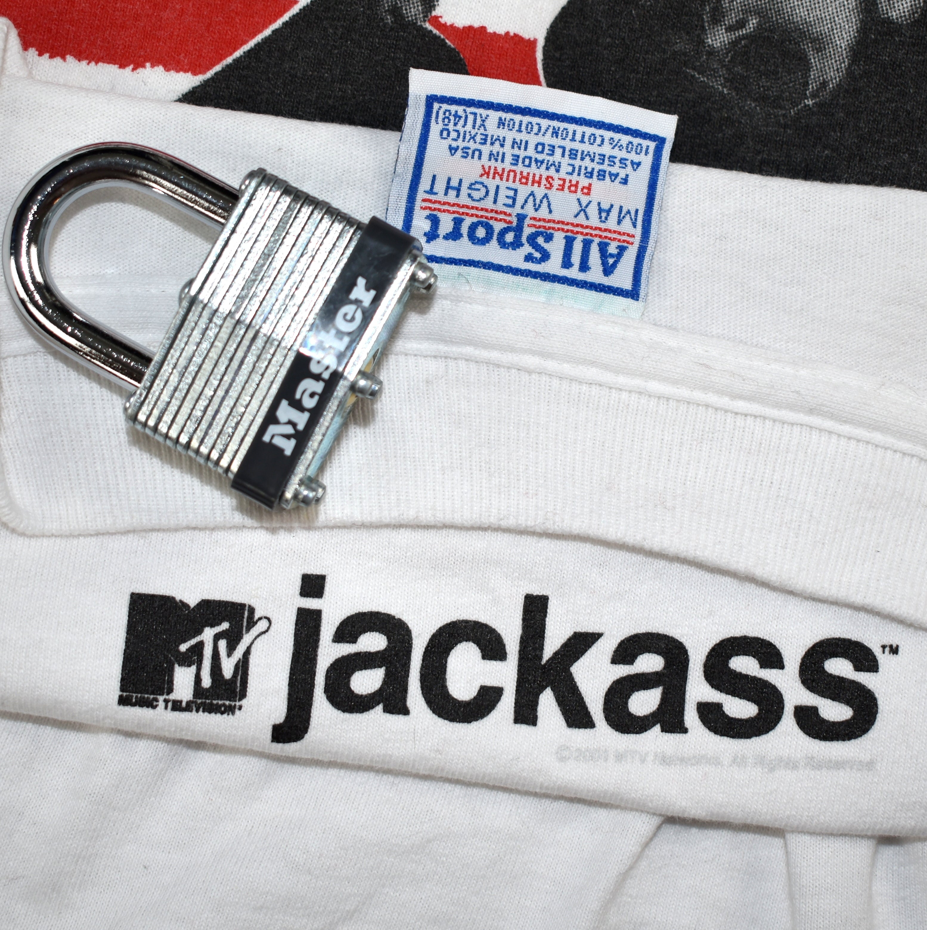 2001 jackass vintage johnny knoxville s1:e1 body in trunk stunt iconic mtv tv show hunter s. thompson style promo t-shirt