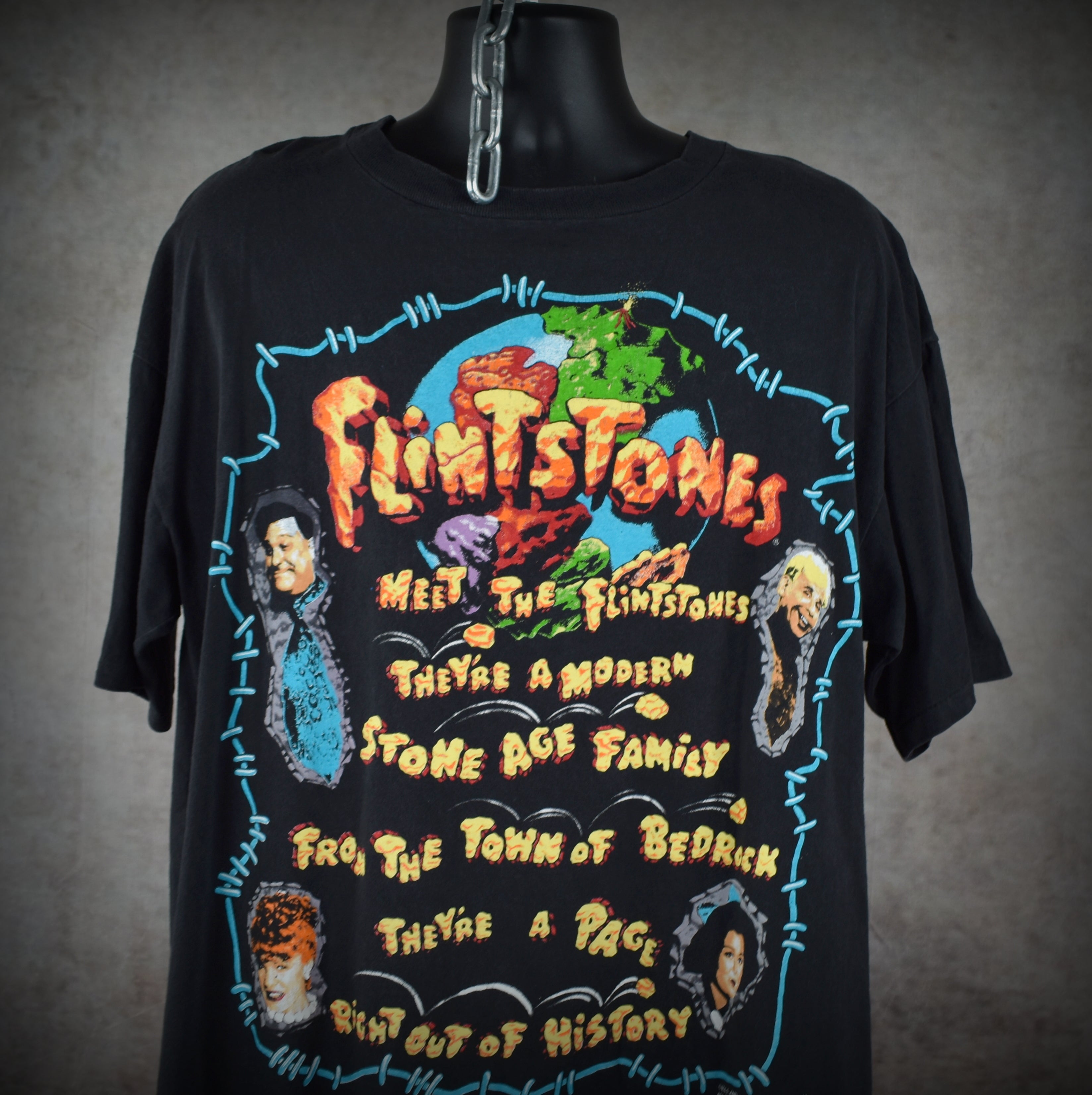 1994 the flintstones vintage cult classic 90s john goodman + rick moranis movie promo t-shirt
