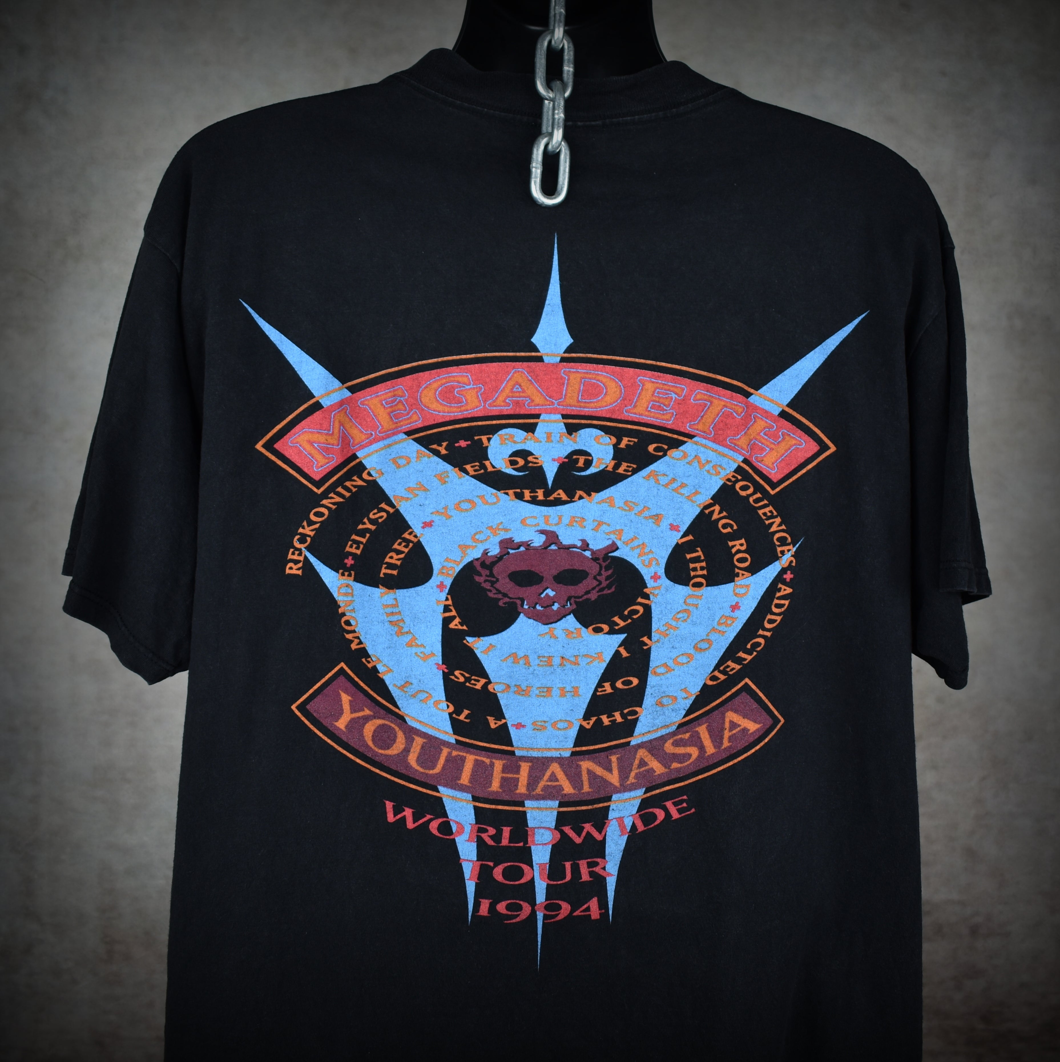 1994 megadeth vintage vic rattlehead 90s heavy metal band youthanasia tour t-shirt