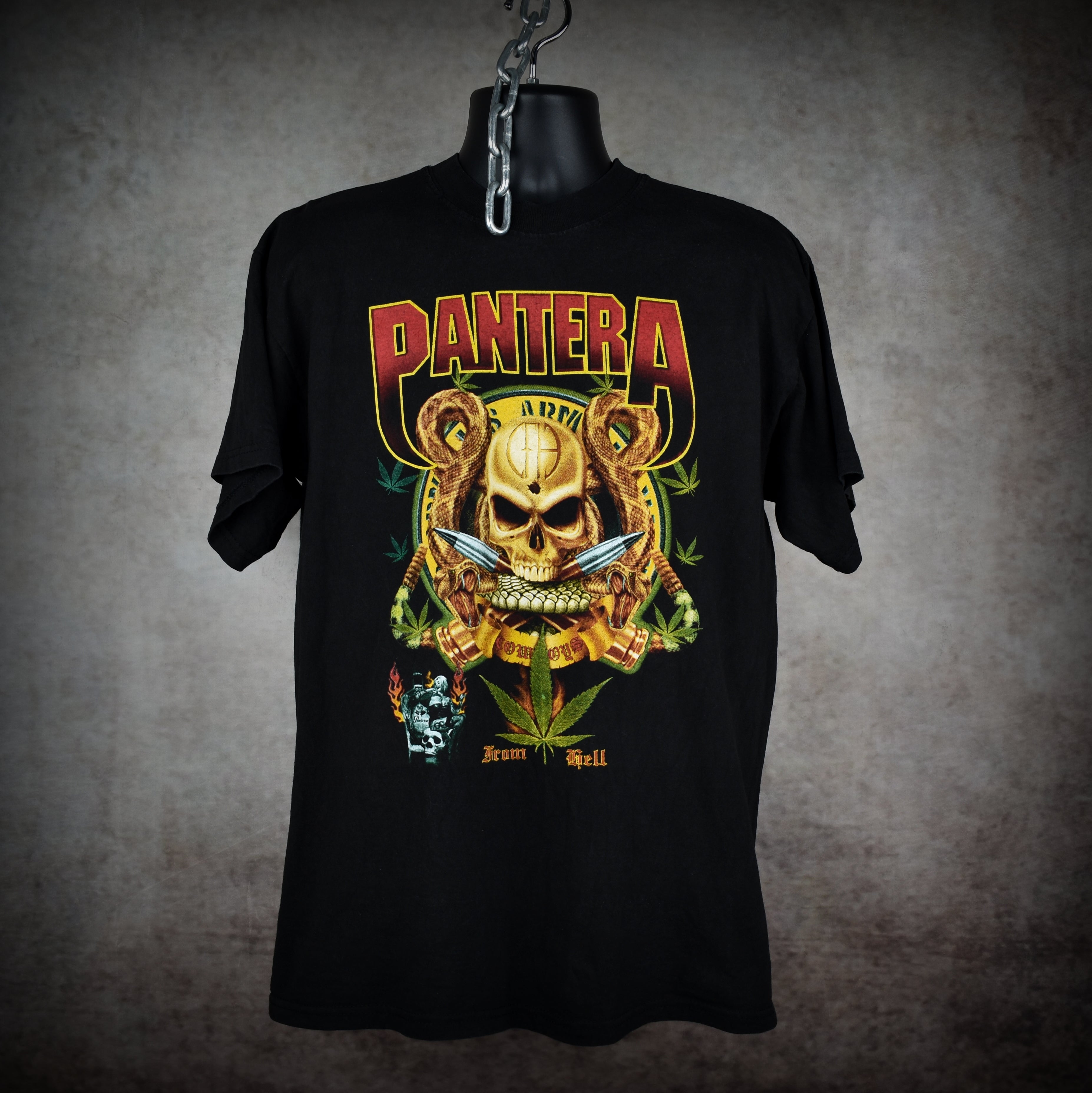 2000s pantera vintage mexican bootleg cowboys from hell iconic heavy metal band t-shirt