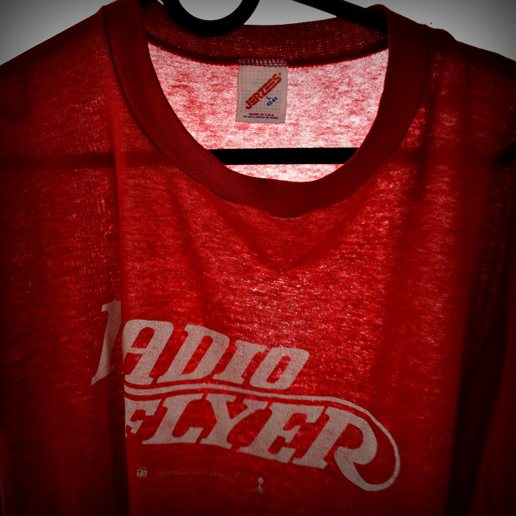 1992 radio flyer vintage cult classic early 90s elijah wood drama fantasy movie promo t-shirt