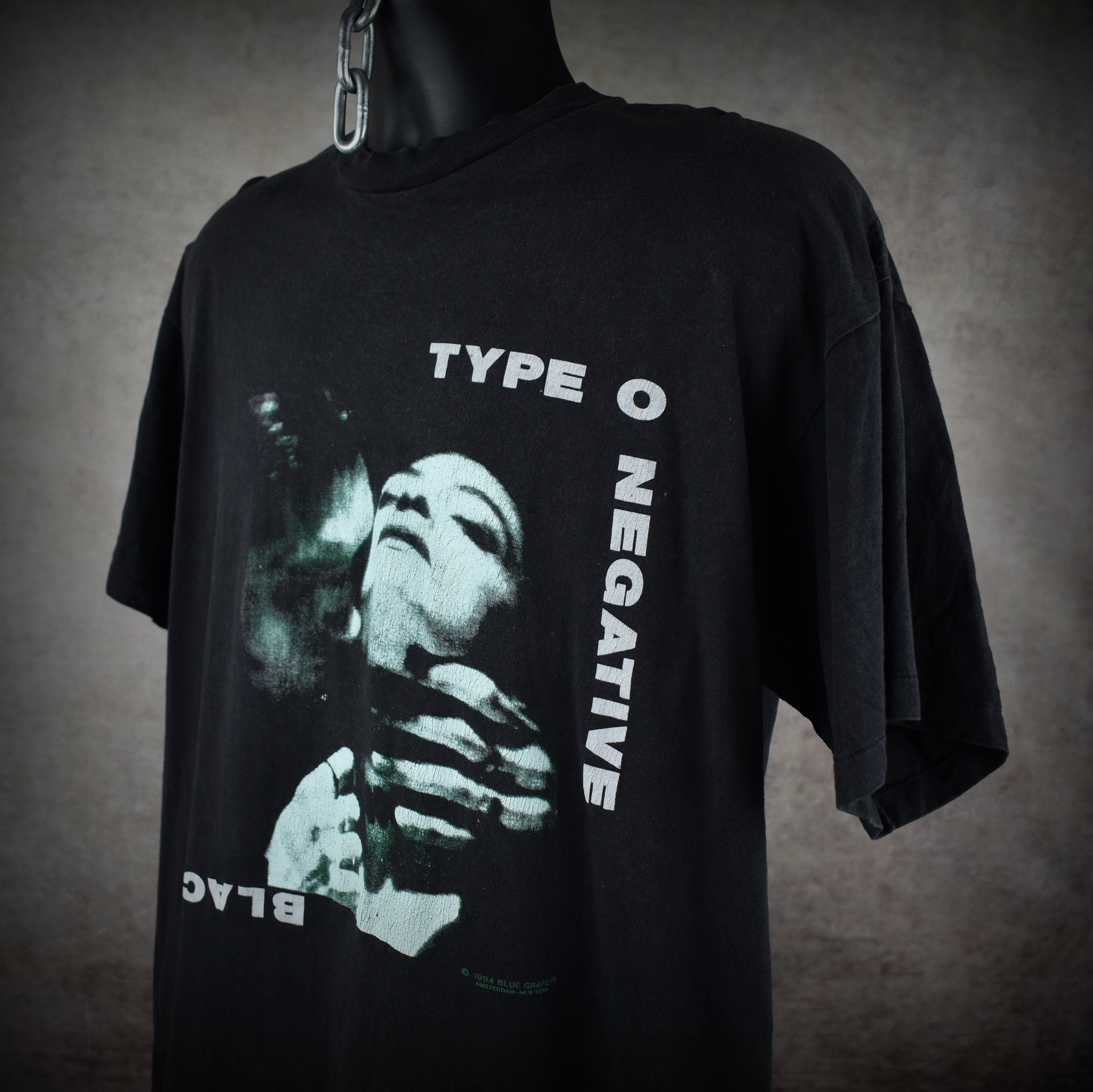 1994 type o negative vintage bloody kisses era "black no. 1" cult classic 90s goth metal band t-shirt
