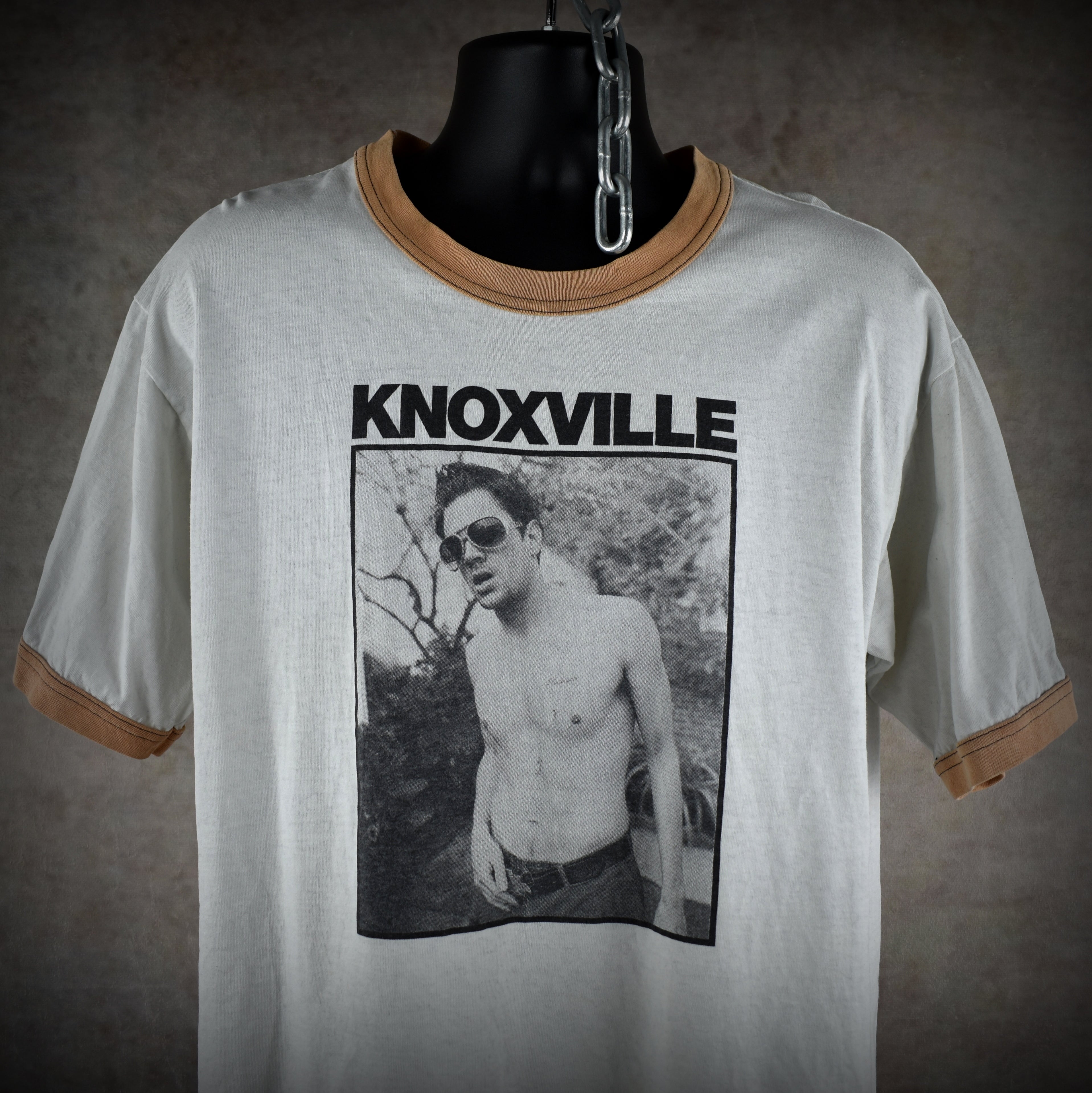 2000 jackass vintage johnny knoxville s1:e1 self-defense stunt iconic y2k mtv tv show ringer t-shirt