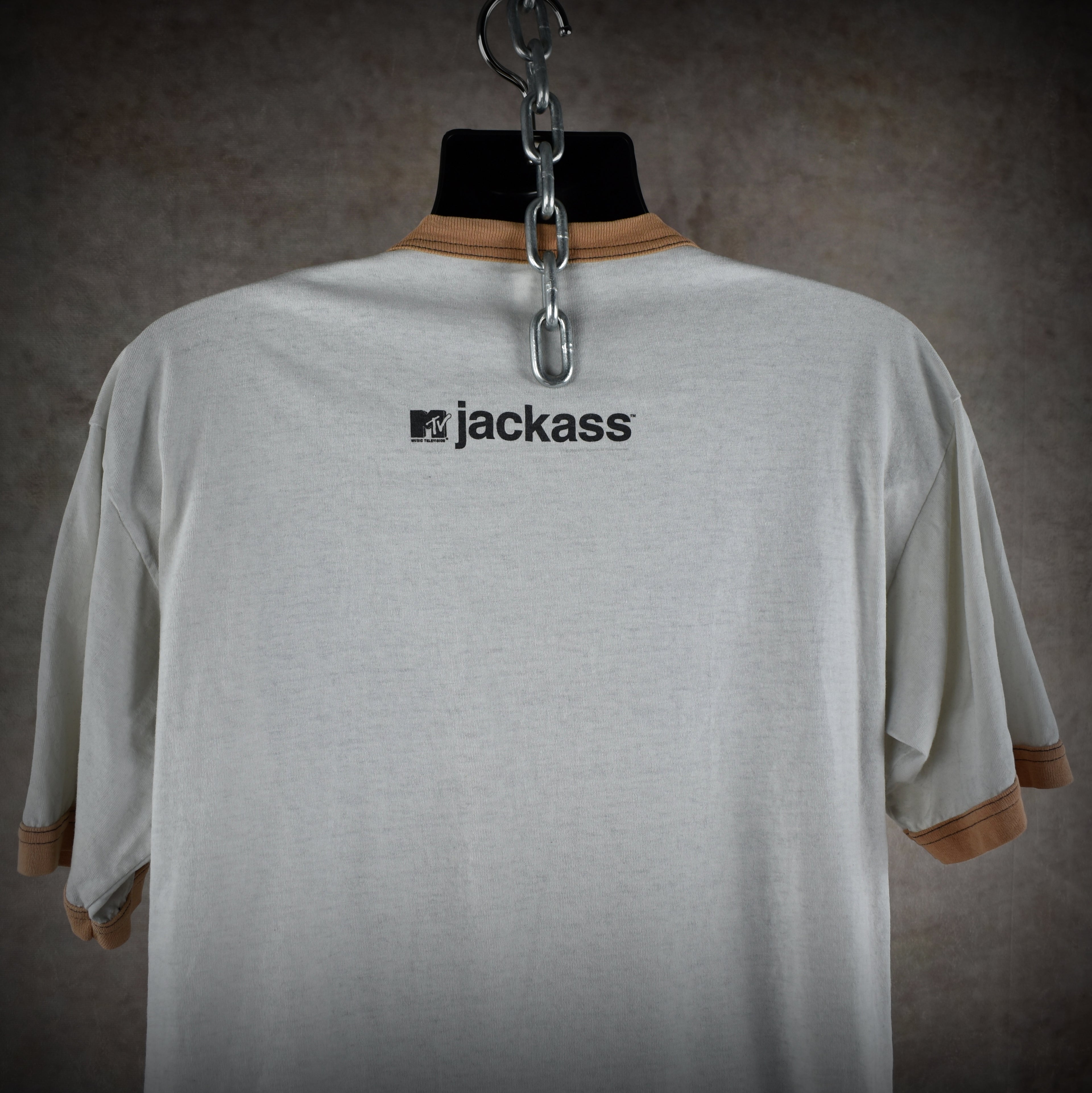 2000 jackass vintage johnny knoxville s1:e1 self-defense stunt iconic y2k mtv tv show ringer t-shirt